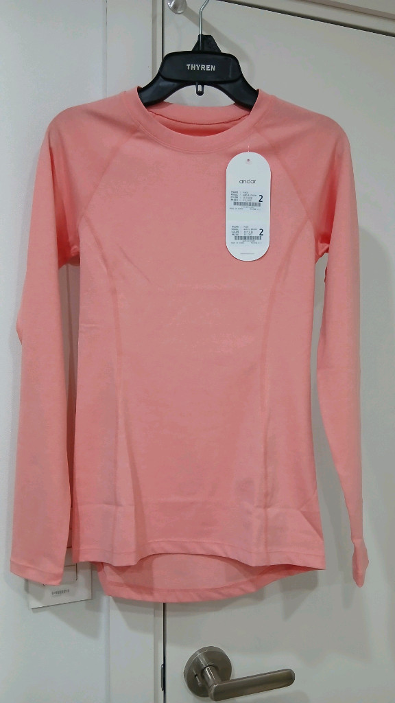 새상품 안다르 에어터치 페이스 슬림핏 롱슬리브(착불)--2