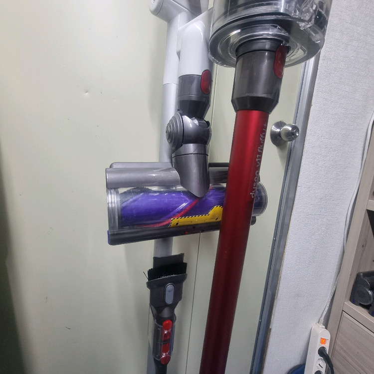 다이슨v11무선청소기--3