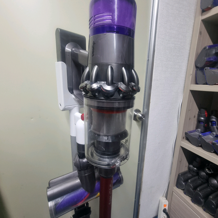 다이슨v11무선청소기--4