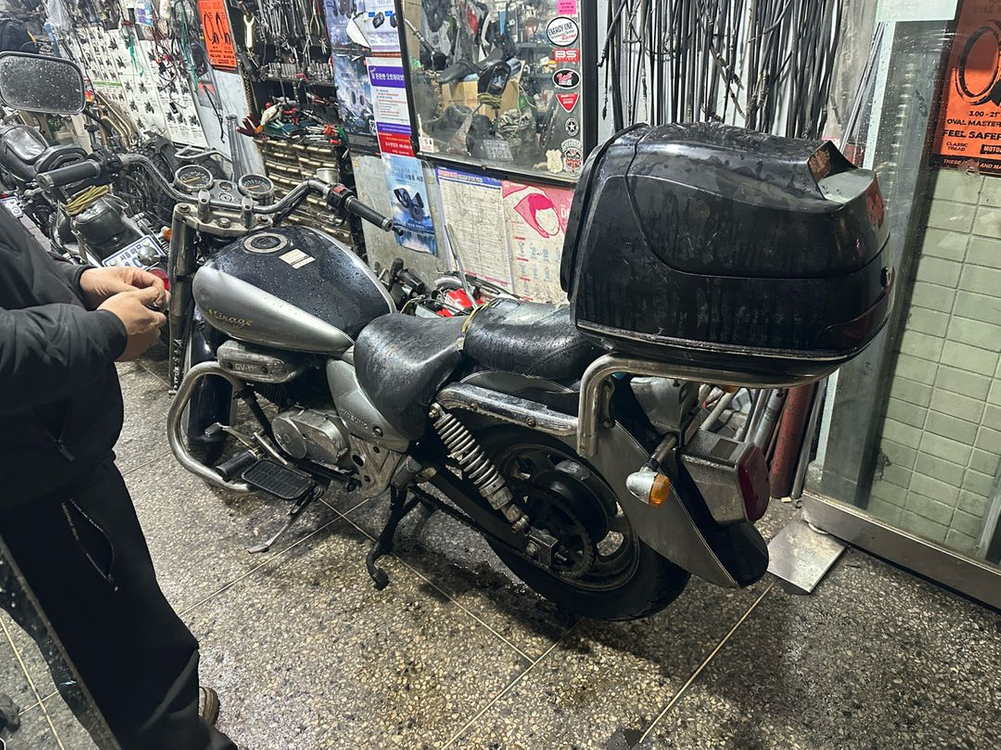 미라쥬 250cc 02년식 캬브 이미지