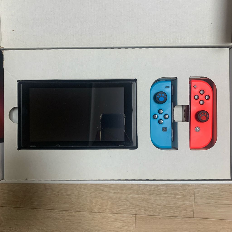 닌텐도 스위치 구형 풀박스 판매합니다. 이미지