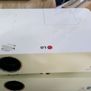 LG 빔프로젝터 Bg630입니다...( USB 동영상 지원 , 강의 가능 이미지