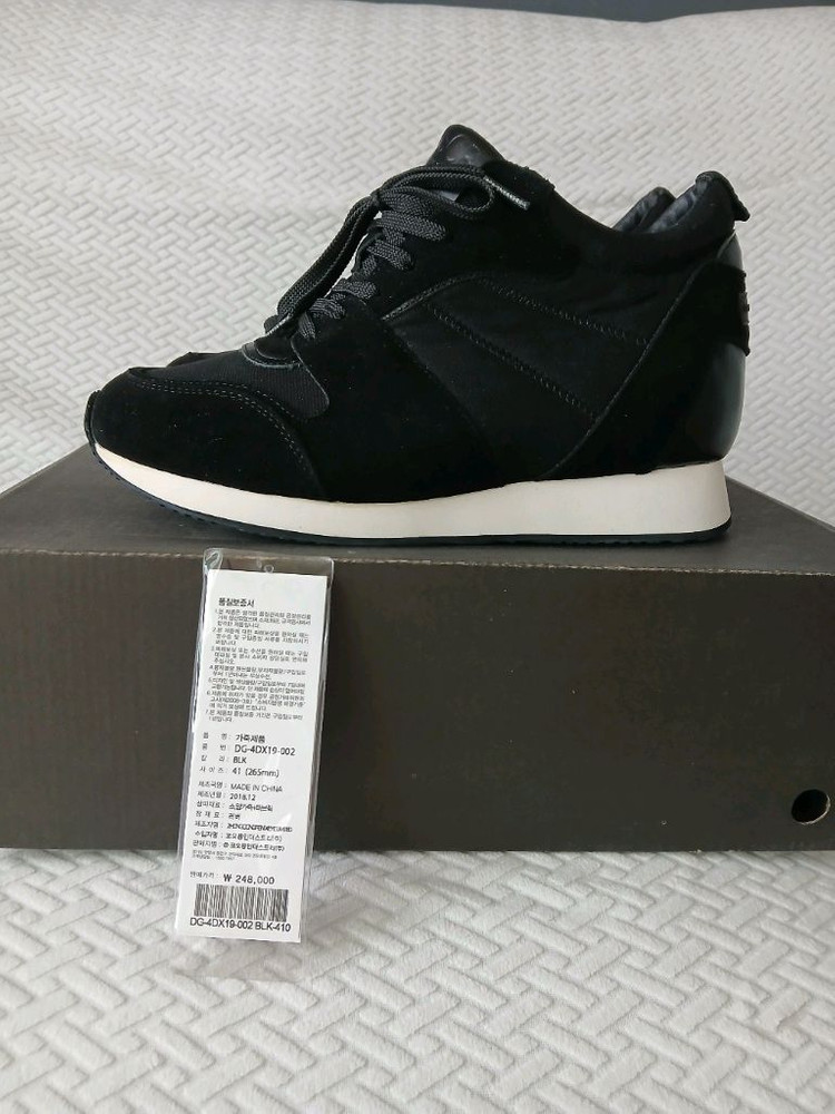 새상품 정가24만9만판매 슈콤마보니운동화265(실측255~260)키높이 이미지