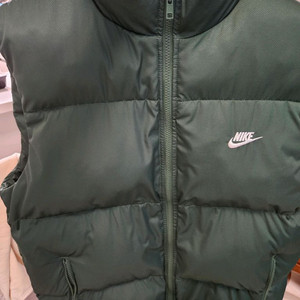 나이키 클럽 써마핏 베스트L 이미지