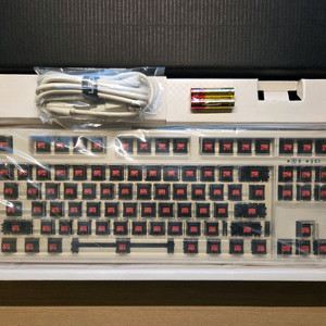 레오폴드 FC750RBT 스웨디시 화이트 본체 (저소음 적축, 유무선 겸용)