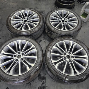 #제네시스DH 18인치 순정 휠타이어 세트 팝니다.245 45 18