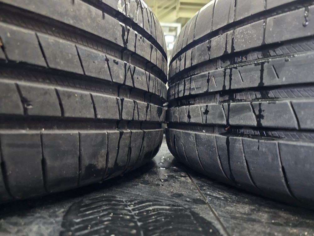 #제네시스DH 18인치 순정 휠타이어 세트 팝니다.245 45 18--5