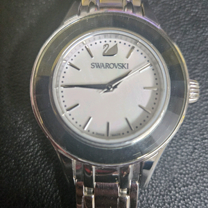 스와브로스키시계