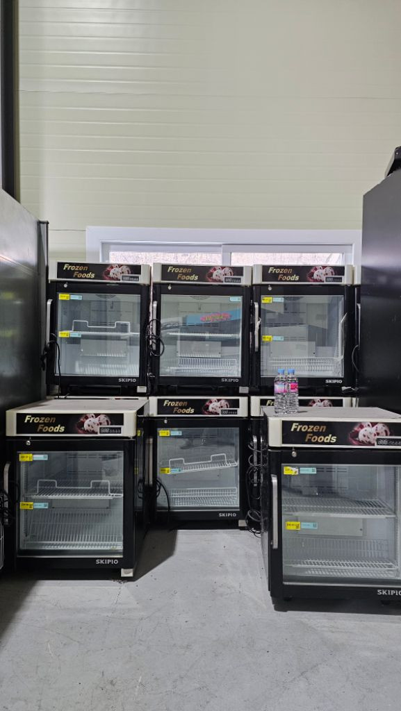 아이스크림냉동고 수직냉동고 0 1 0 7 9 3 2 2 2 5 7--5