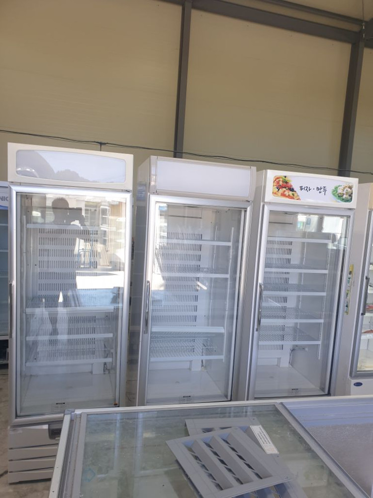 아이스크림냉동고 수직냉동고 0 1 0 7 9 3 2 2 2 5 7--6