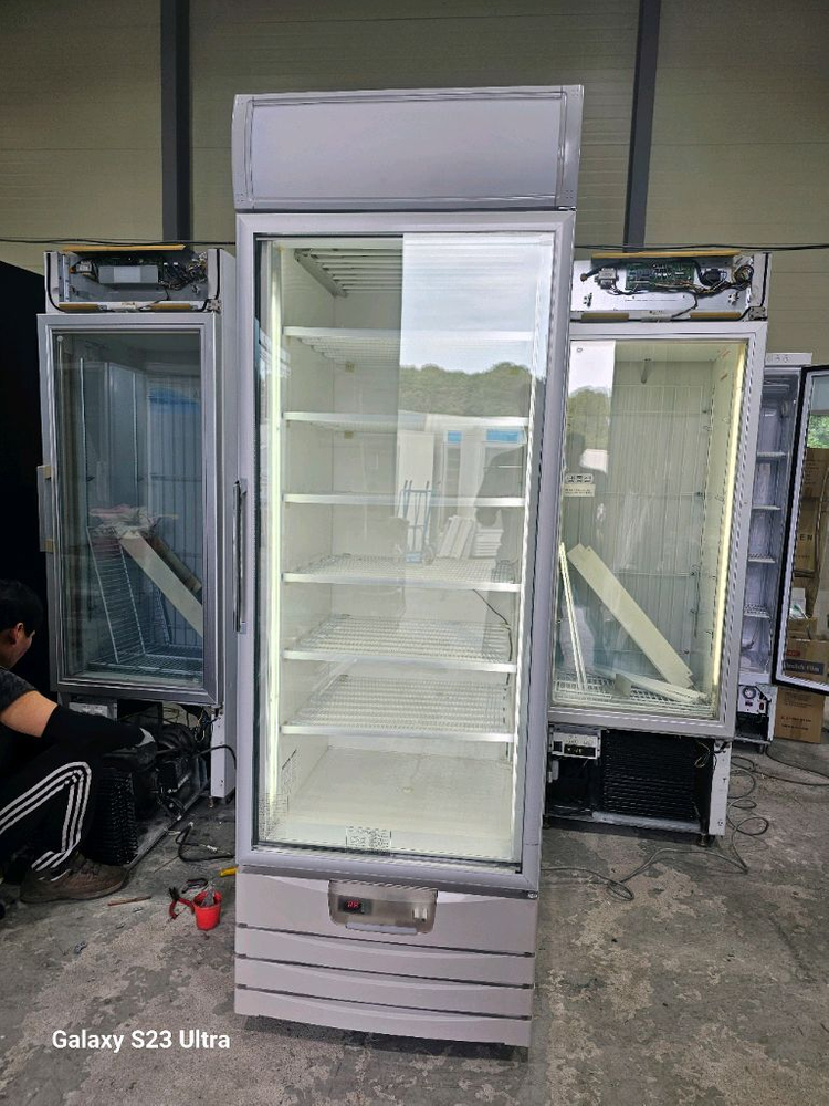 아이스크림냉동고 수직냉동고 0 1 0 7 9 3 2 2 2 5 7--8