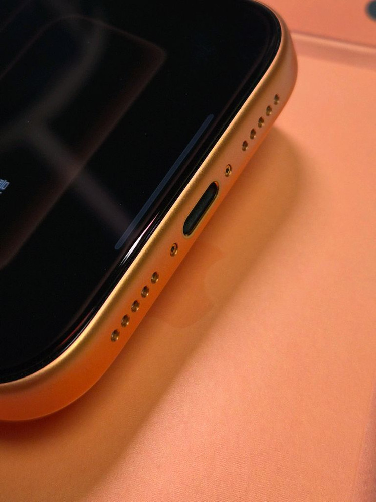 아이폰 17프로 256GB 오렌지 자급제--5