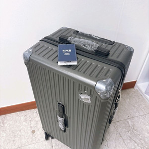 24인치 캐리어 새상품