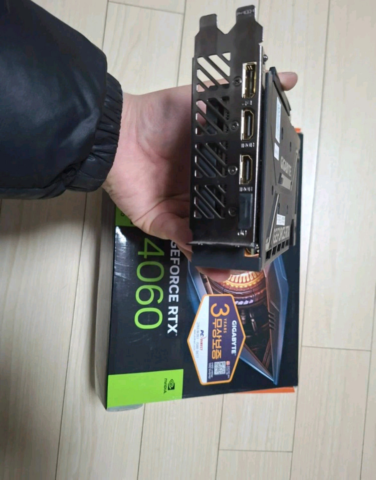 기가바이트 RTX 4060 WINDFORCE OC 8G 이미지