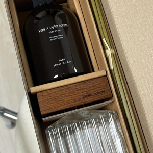 VIPS x taylor scents 빕스 테일러센트 디퓨저 새상품