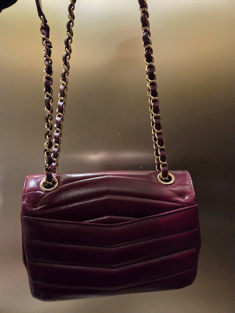 샤넬 쉐브론 플랩백--1