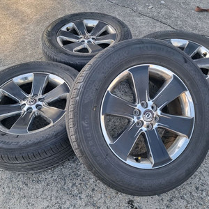 모하비 18인치 2656018 중고 휠타이어 팝니다