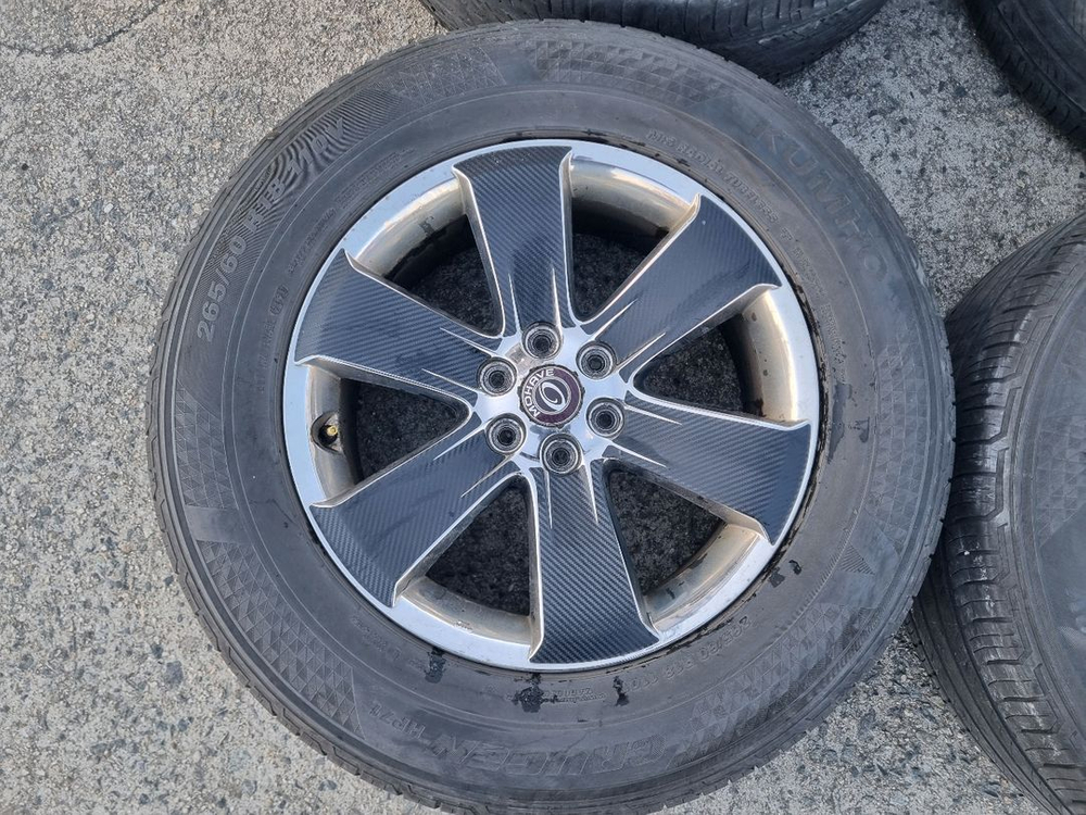 모하비 18인치 2656018 중고 휠타이어 팝니다--2