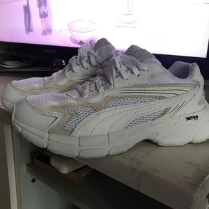 푸마 테버리스 나이트로 베이스 - 올 화이트 (상태 아주 좋음/275mm)