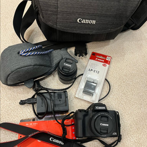 캐논 EOS M50 번들셋 + 가방 배터리 이미지