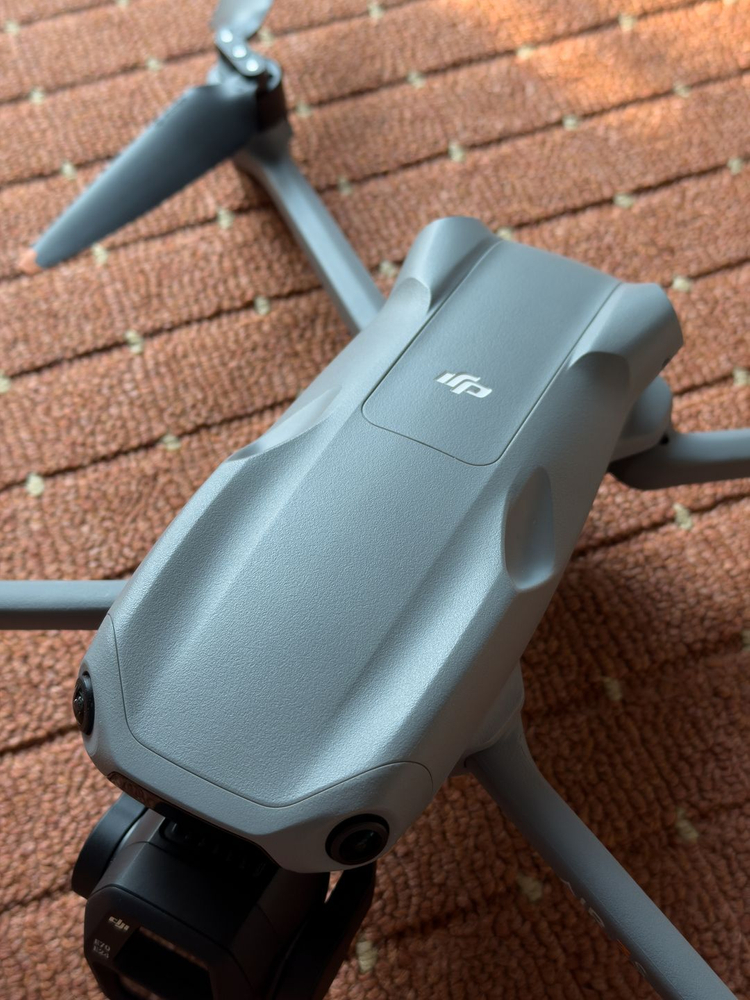 DJI 에어 3s 플라이모어 콤보 리퍼브 유닛 판매합니다--4