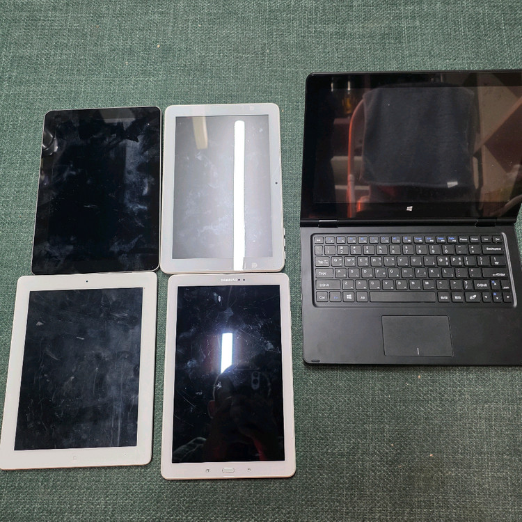 태블릿 5개 부품용--2