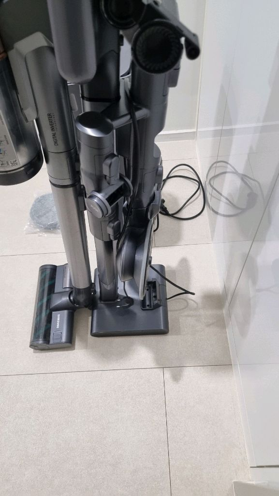 삼성제트 무선청소기 풀세트 판매 합니다--4