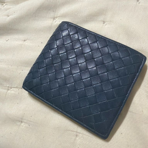 보테가베네타 인트레치아토 반지갑