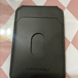 맥세이프 카드지갑 이미지