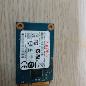 SSD 4GB