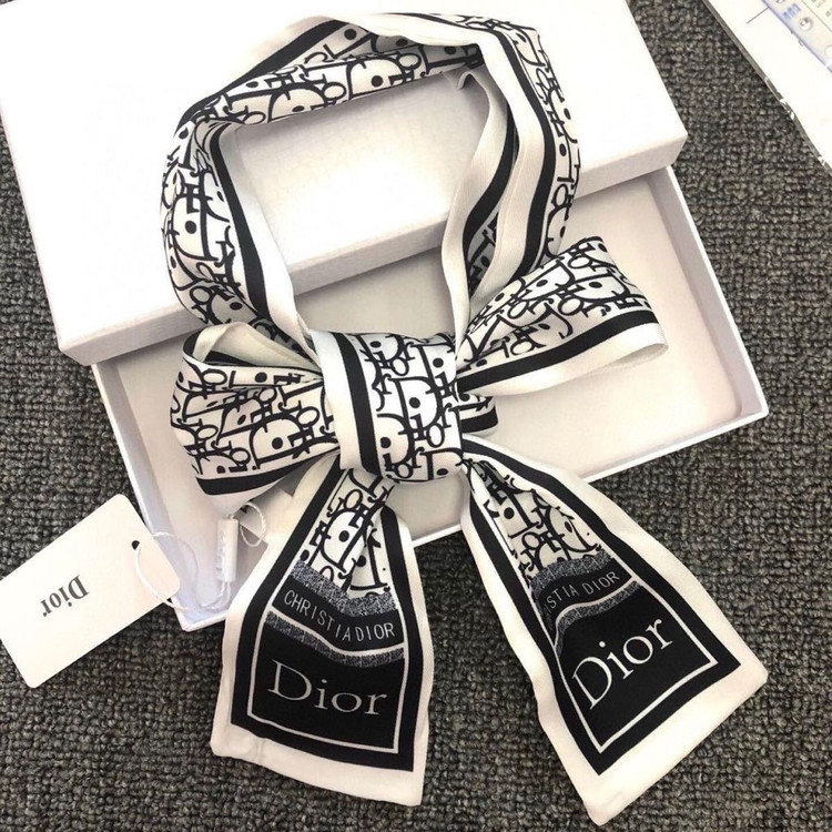 디올 악세서리 스카프--1