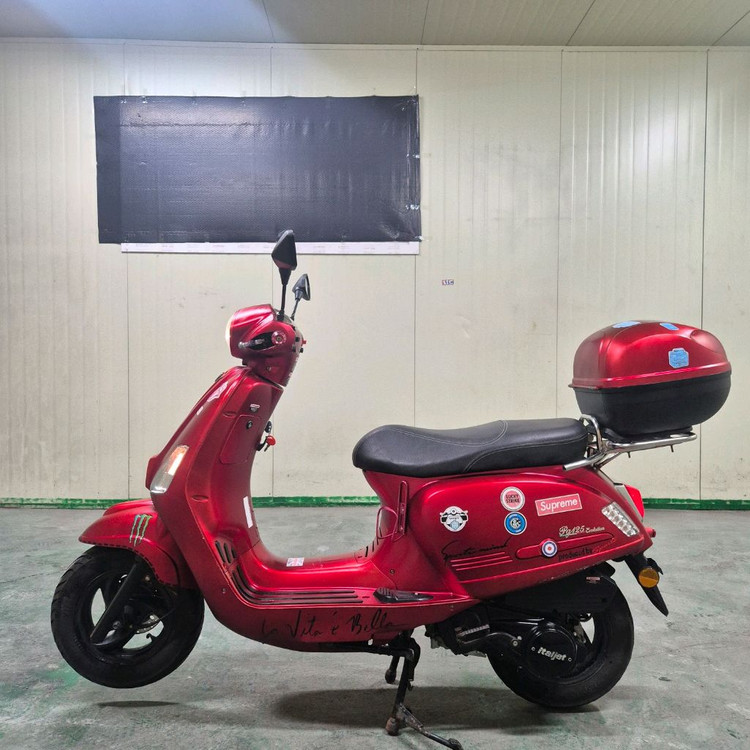 이탈젯 필그림 18년식 2천KM 입문용 판매합니다--3