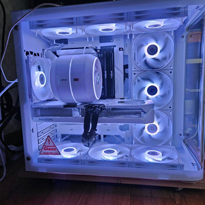 라이젠7 9800X3D 프리미엄 BTF 본체 이미지