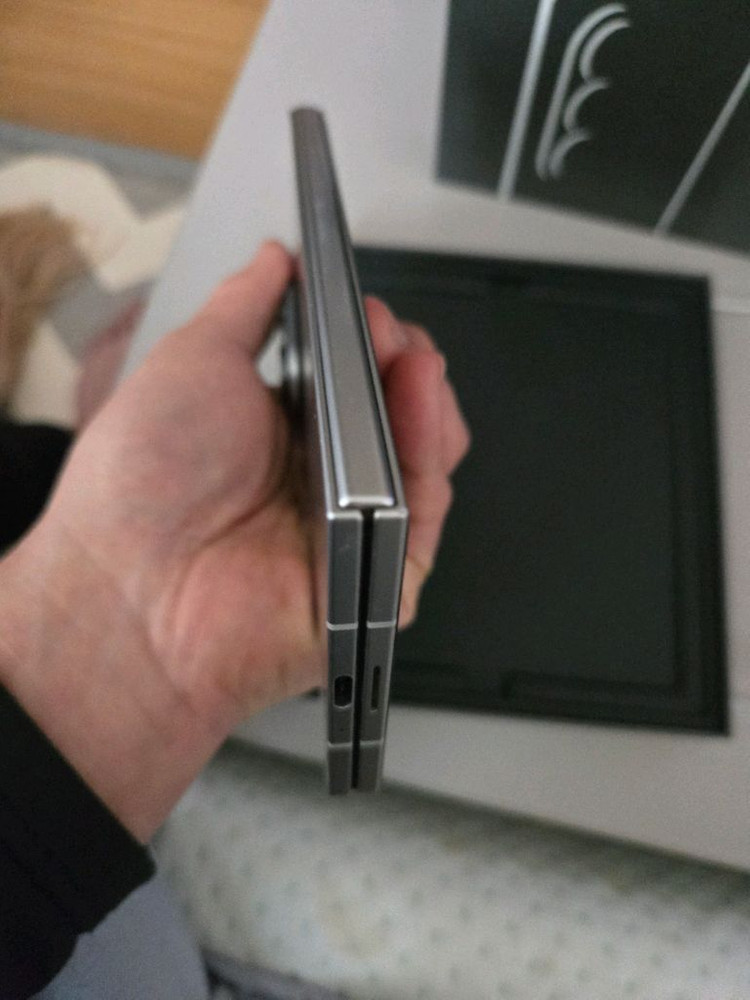 갤럭시 Z폴드7 실버쉐도우 256GB 풀박--4