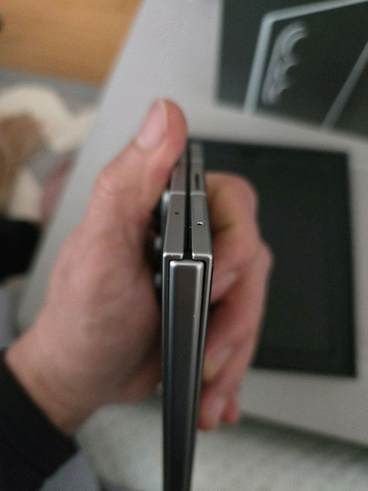 갤럭시 Z폴드7 실버쉐도우 256GB 풀박--7