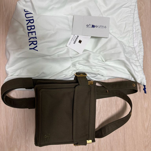 버버리 트렌치 토트 크로스 백 가방 (새상품)