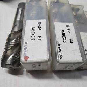 M30x3.5 P4 파이프 타공기