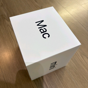 맥미니 M4 기본형 미개봉 새제품