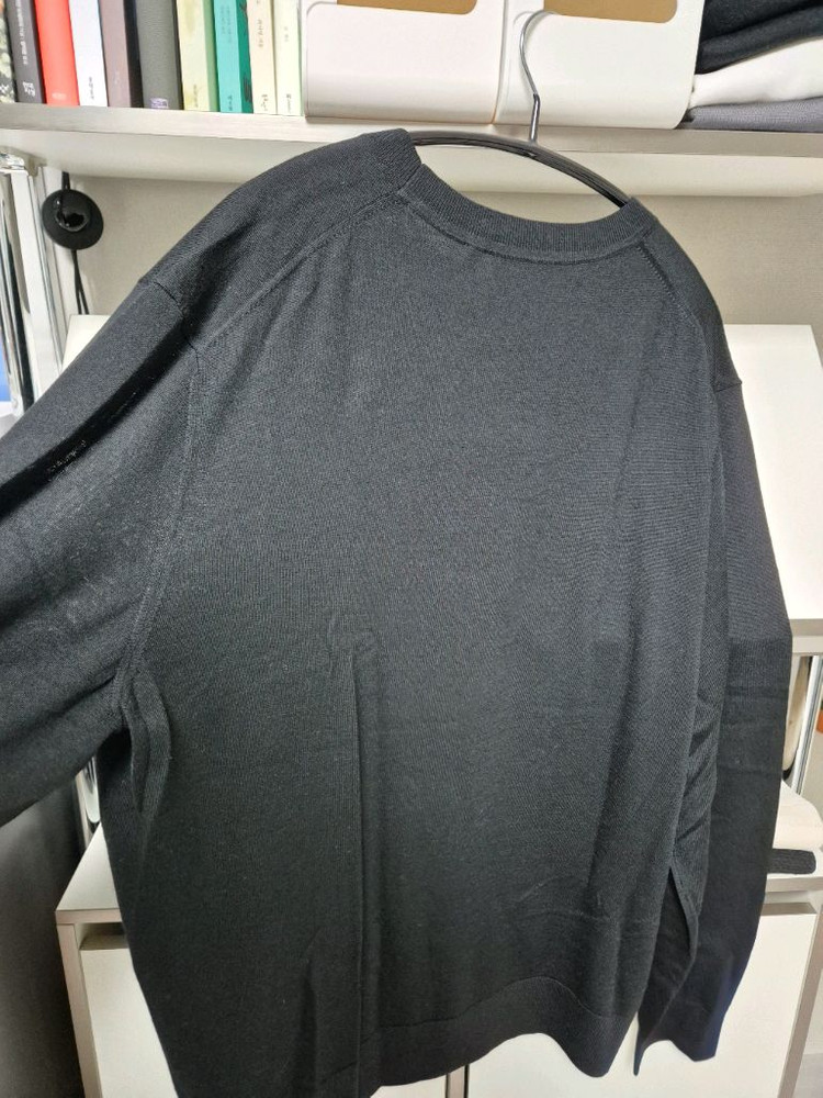 띠어리 25FW 리갈울 블랙 니트 XL 미착용 새상품 이미지