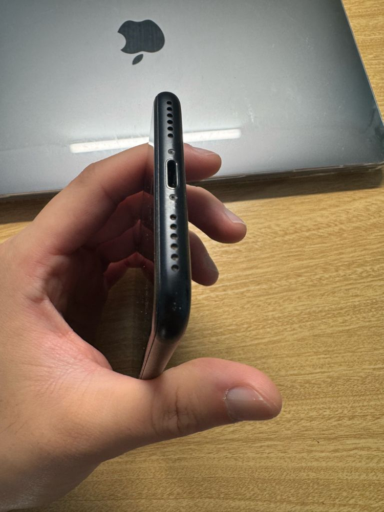 A급 아이폰SE2 블랙 128GB--5