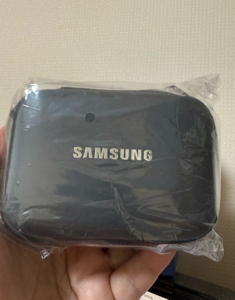 완전 미개봉 새제품 삼성 외장하드 SSD 2TB--1