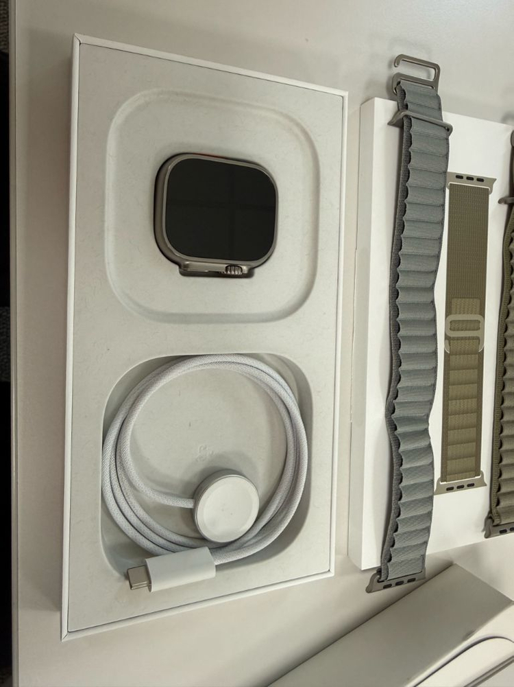 애플워치 울트라2 배터리 100% 알파인루프 포함--5