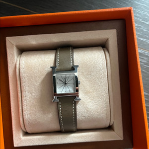 에르메스 h아워 에토프21mm