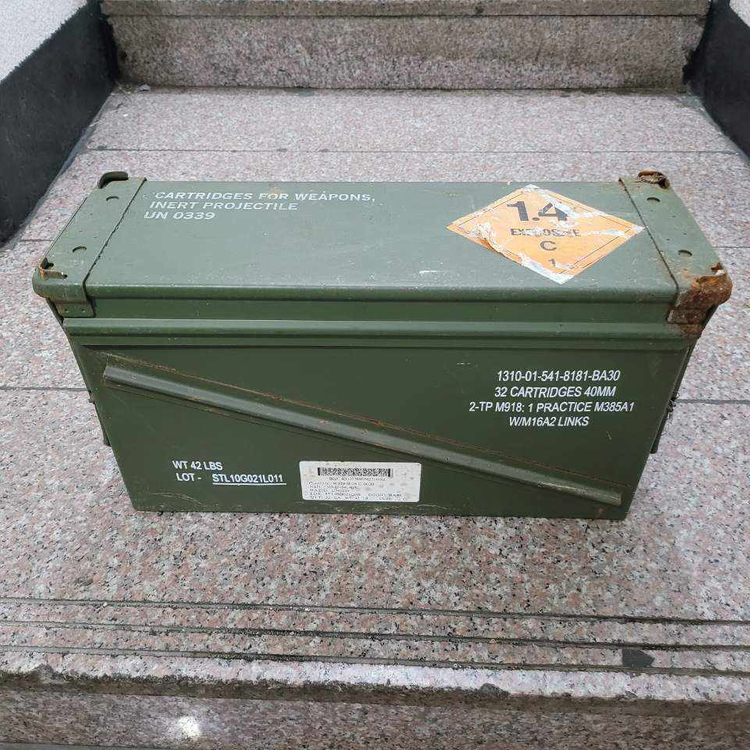 미군 3단폴대 /물통 /기름통 /탄통 /모포 /포단--7