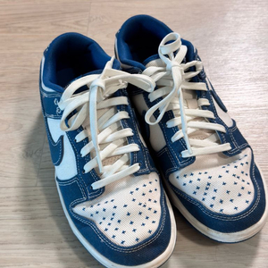 나이키 덩크 로우 SE 인더스티리얼 블루 250