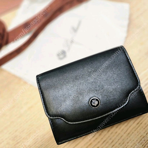 로로피아나 세시아 3단지갑 블랙