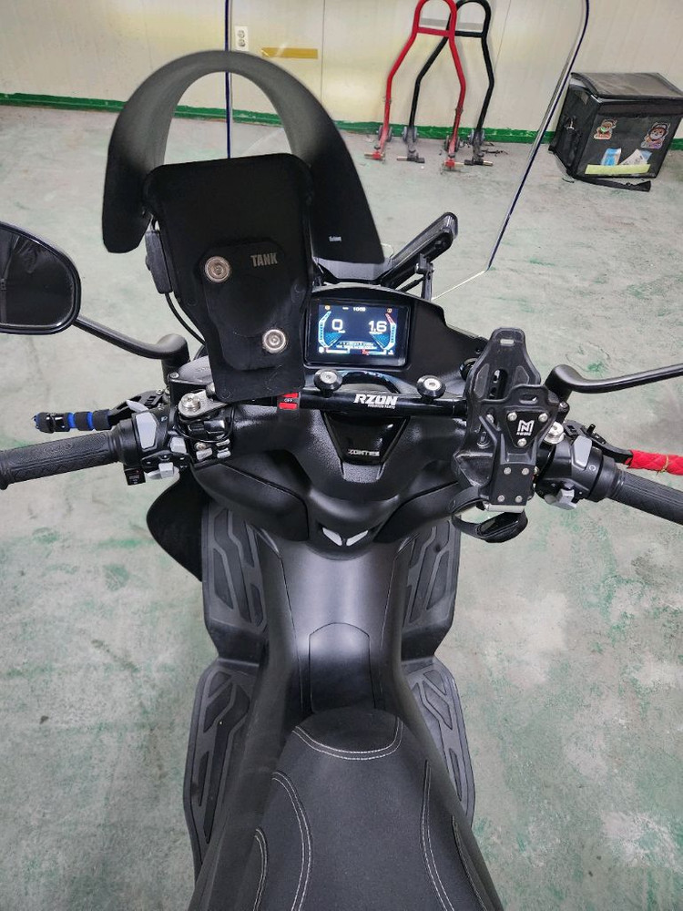 존테스125d 25년식 업무셋팅판매합니다--8