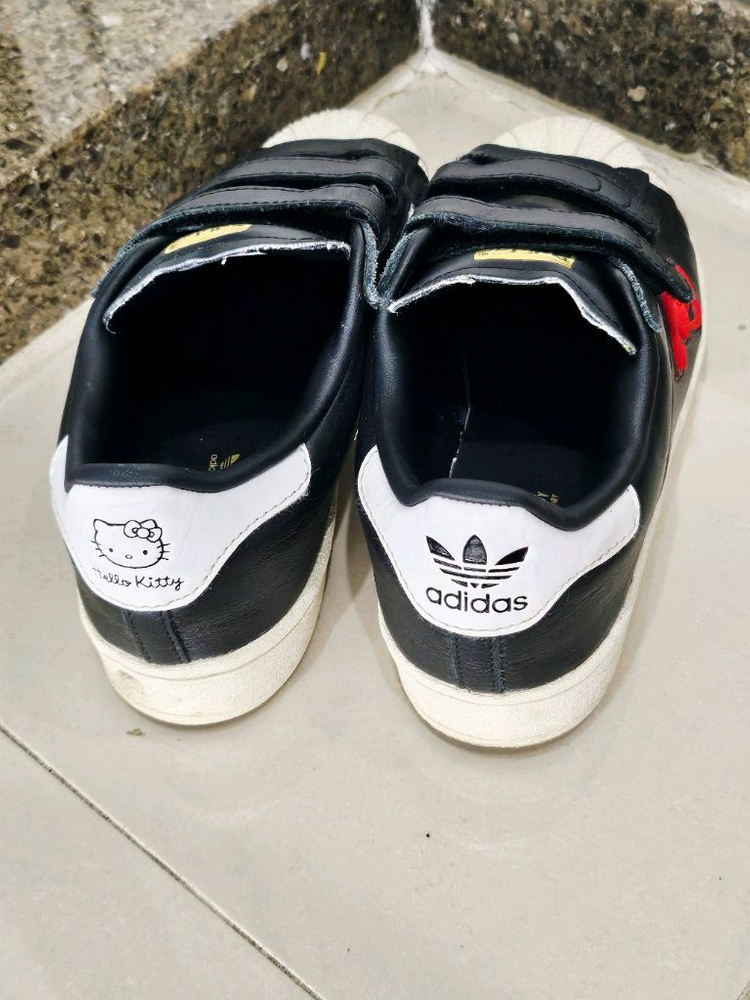 아디다스 헬로키티 키즈 운동화 210사이즈 이미지