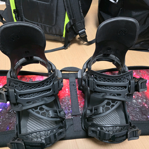 2526 슈퍼매틱카본M 팝니다