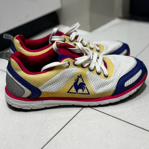 러닝화 르꼬끄 250